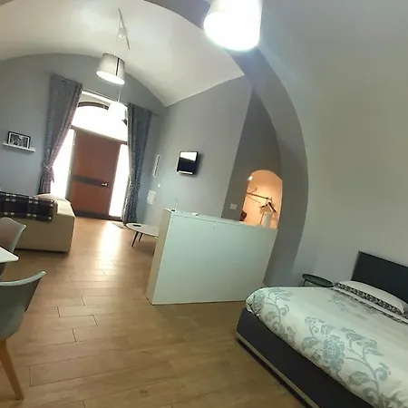 Bed & Breakfast La Dimora 82 Trani