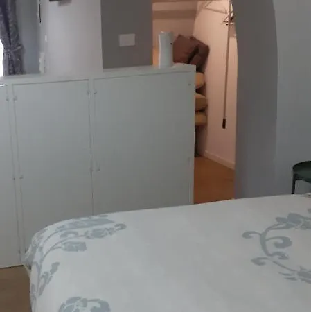 Bed & Breakfast La Dimora 82 Trani